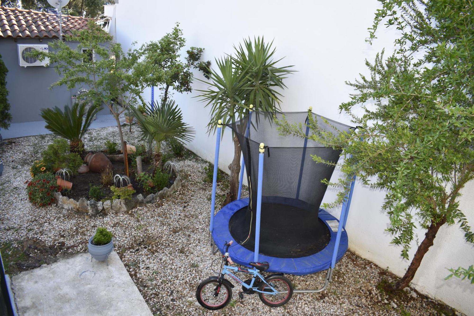 Apartment Irina's Psakoudia